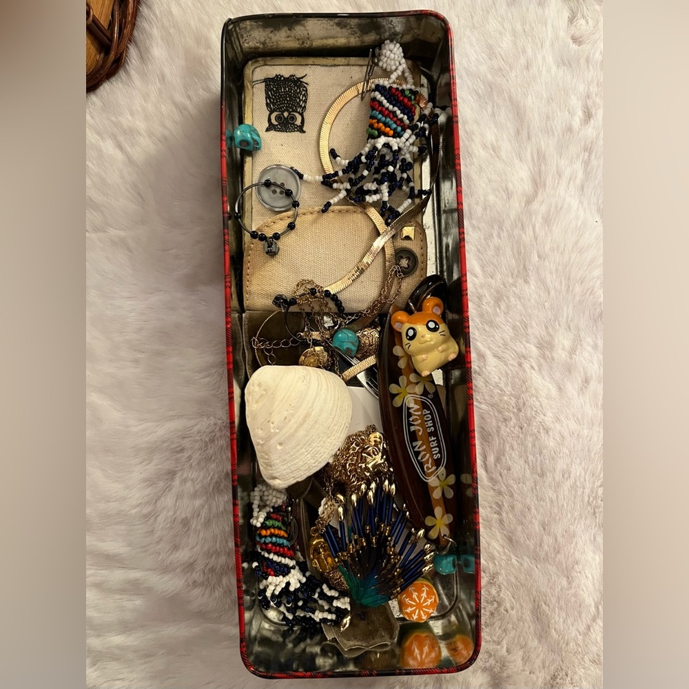 Crow core • Junk drawer • Mix